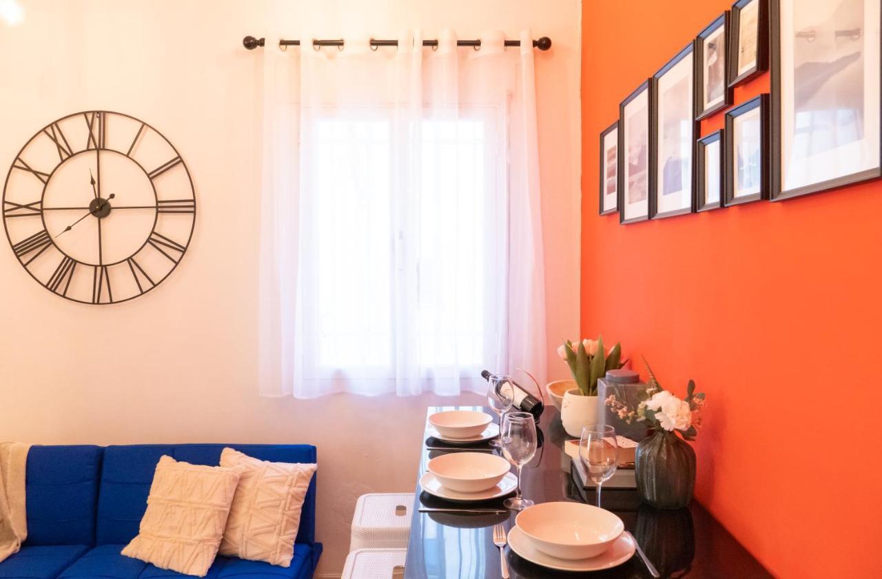Appartamento Gran Via Central Lovely Private Apt In The Heart Of Chueca Madrid Esterno foto