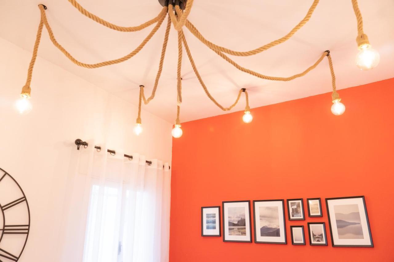 Appartamento Gran Via Central Lovely Private Apt In The Heart Of Chueca Madrid Esterno foto